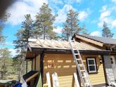 Endring av takvinkel og nytt tak på hytte